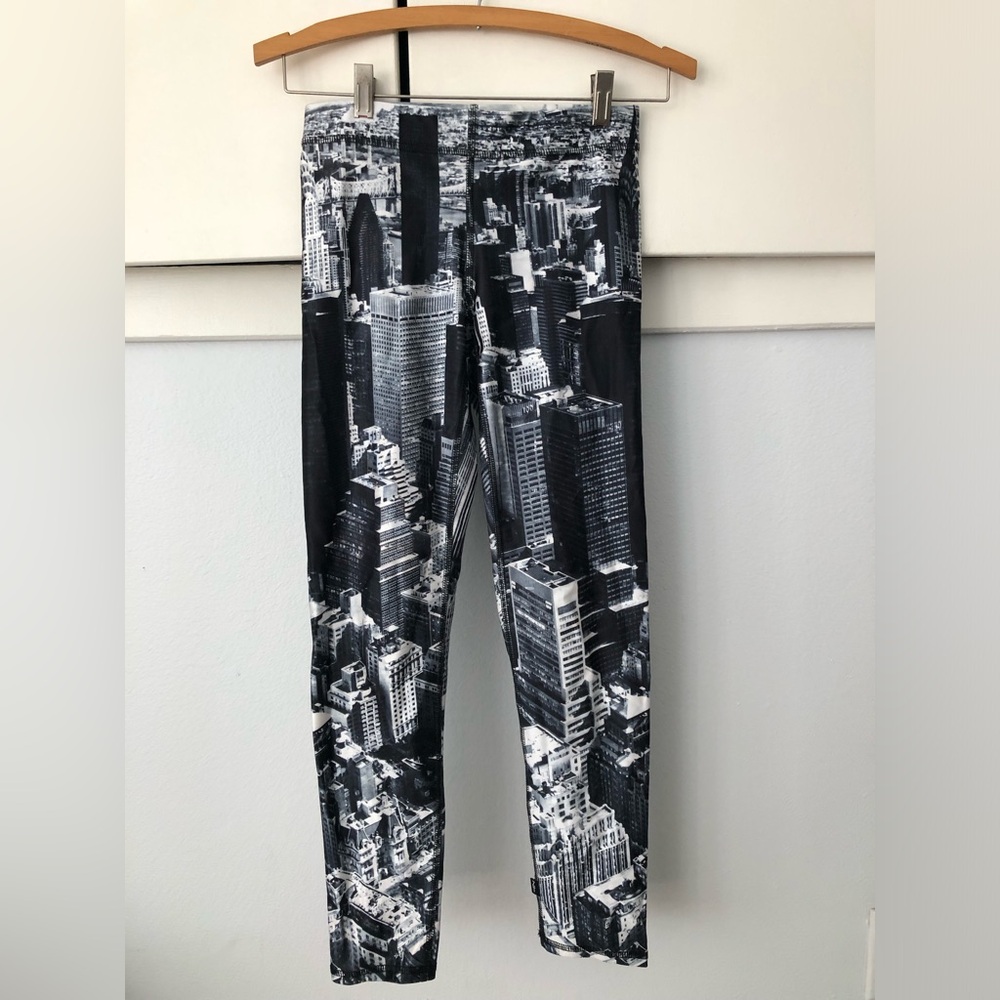 Zara Terez City Skyline Yoga Pants Athleisure, size S